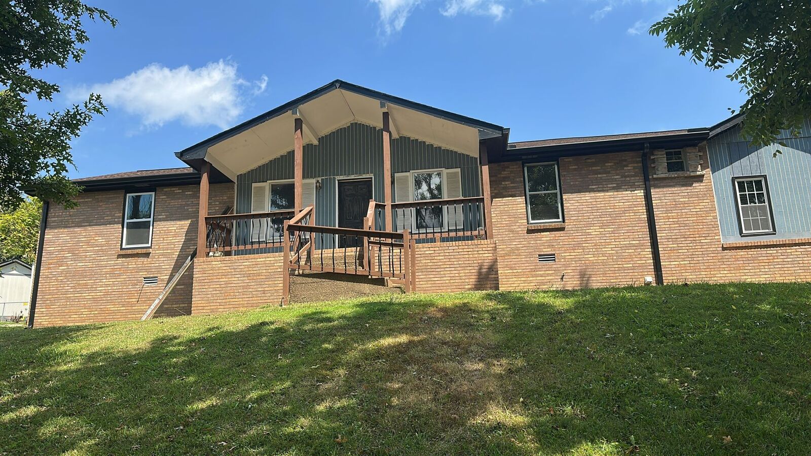 Property Photo:  2516 Treetop Dr  TN 37013 