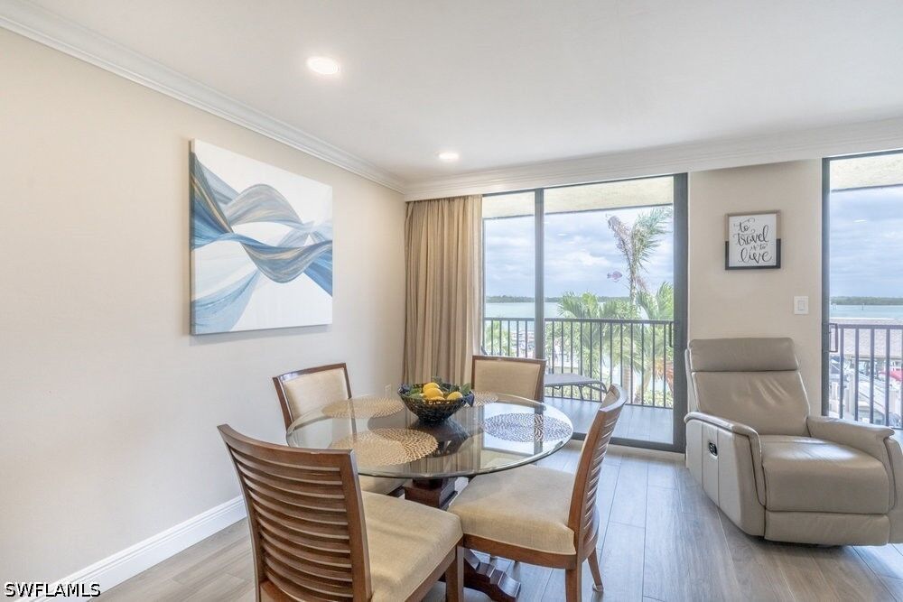 Property Photo:  10 Tampa Place 505  FL 34145 
