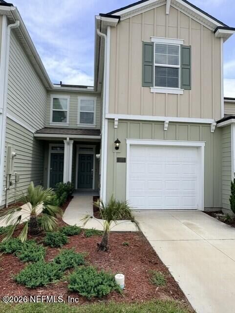 Property Photo: 177 Redbud Road FL 32137