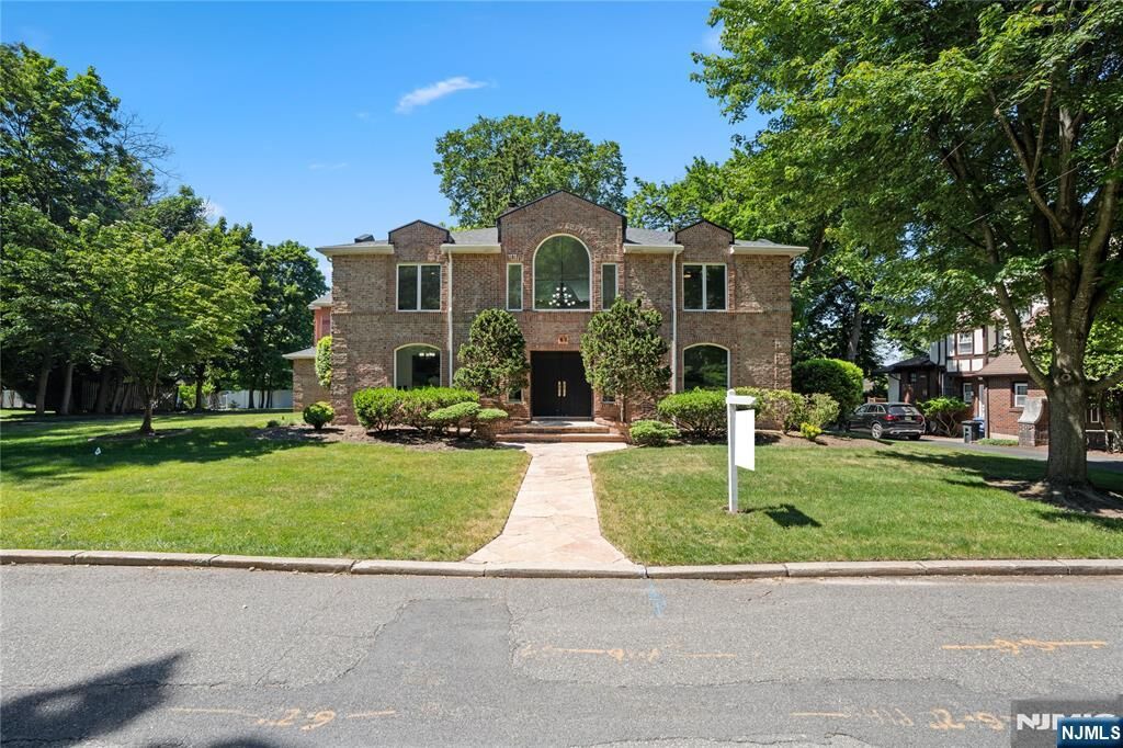 Property Photo:  30 Creston Avenue  NJ 07670 