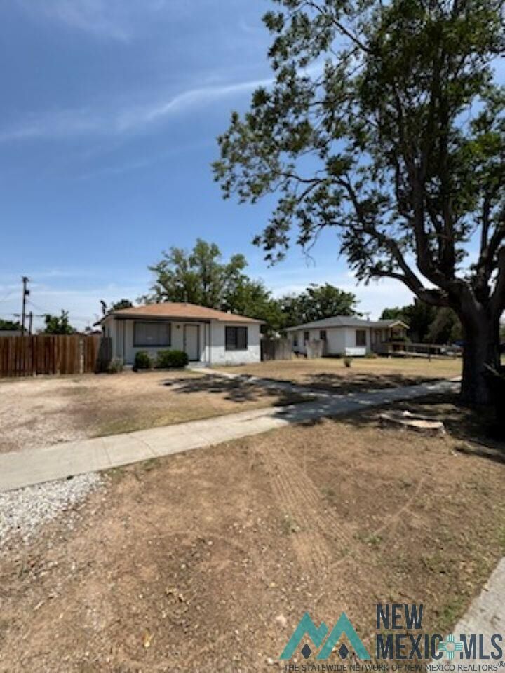 Property Photo: 602 N Third Street NM 88220