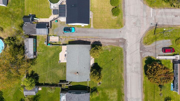 Property Photo:  155 Cedar Street Street  NS B0K 1H0 