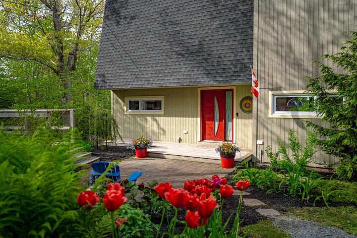 Property Photo:  183 Lakewood Drive  NS B3T 1S6 
