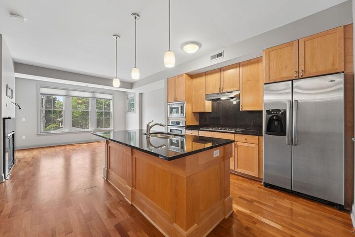 Property Photo:  1060 Grand Avenue 210  MN 55105 
