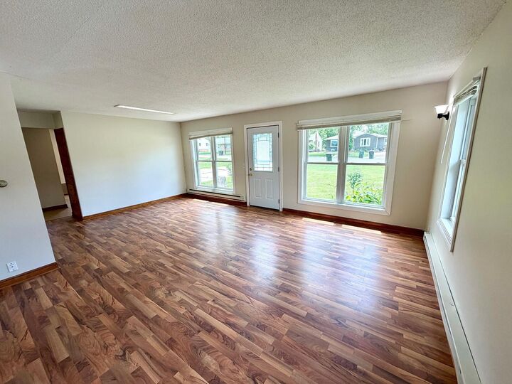 Property Photo:  565 Madson Avenue SW  MN 55350 