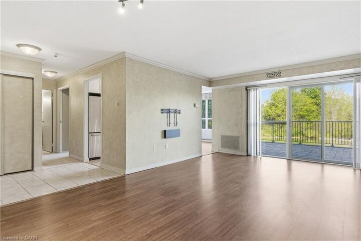 Property Photo:  30 Blue Springs Drive 102  ON N2J 4T2 