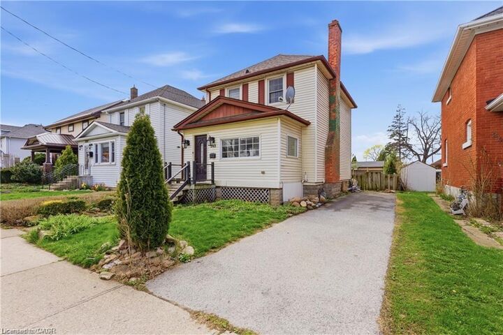 Property Photo:  243 Geneva Street  ON L2R 4R2 