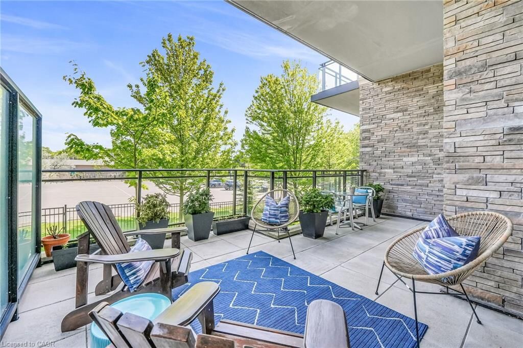 Property Photo:  1575 Lakeshore Road W Gr26  ON L5J 0B1 