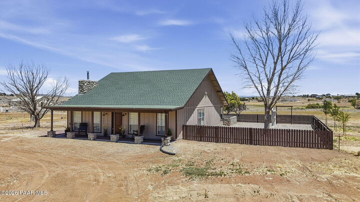 Property Photo:  1455 S Lakeshore Drive  AZ 86323 