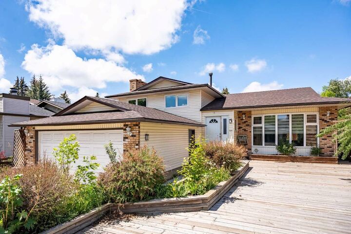 Property Photo:  187 Templeton Circle NE  AB T1Y 4G6 