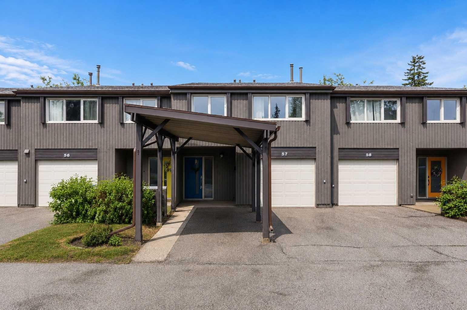 Property Photo:  2225 Oakmoor Drive SW 57  AB T2V 4N6 