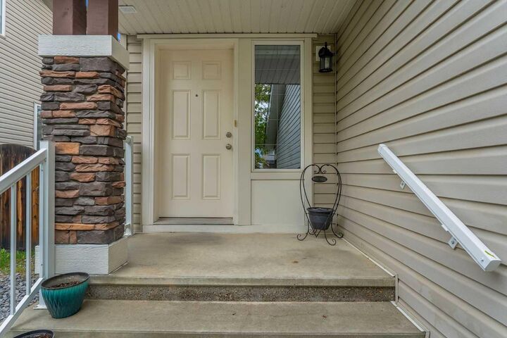 Property Photo:  263 Royal Birch Way NW  AB T3G 5Y2 