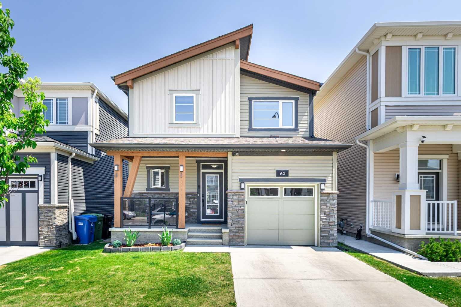 Property Photo:  62 Carrington Rise NW  AB T3P 0Y8 