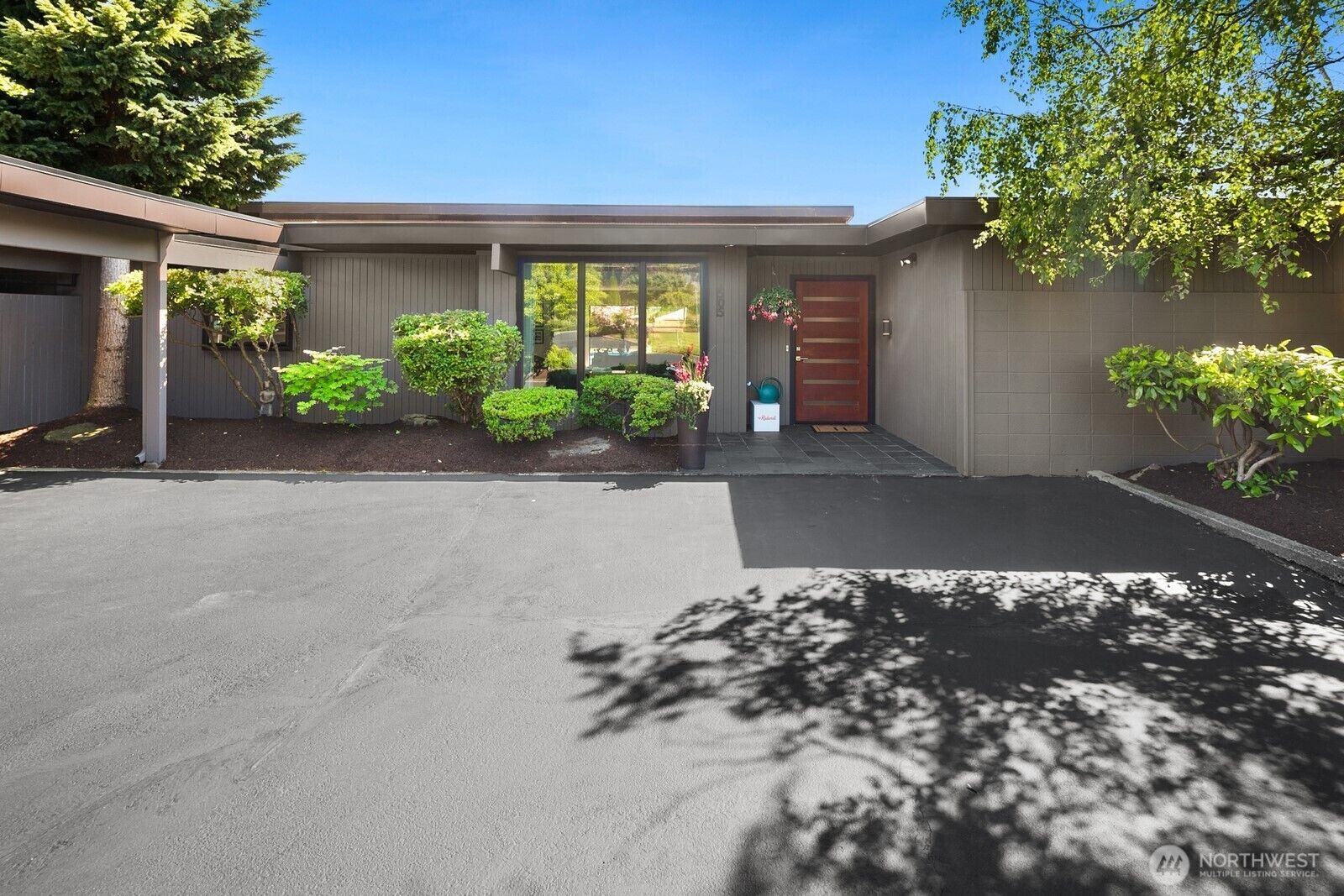 Property Photo:  1505 NW 186th Street  WA 98177 