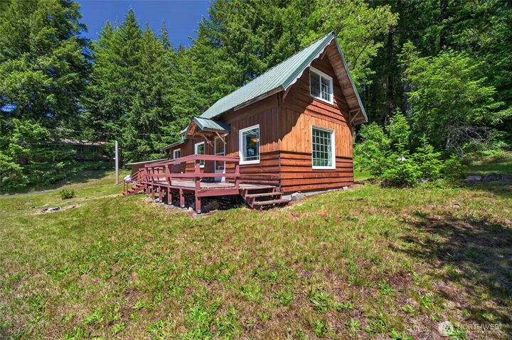 Property Photo: 121 Powerhouse Road WA 98361