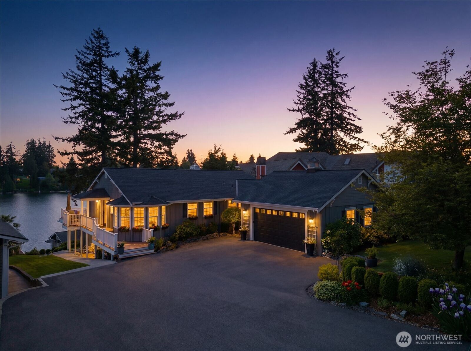 Property Photo:  7110  Vandermark Road E  WA 98391 