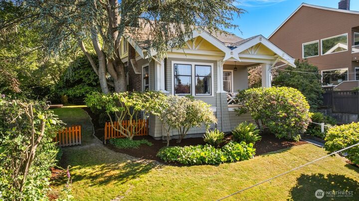 Property Photo:  4055 SW Holgate Street  WA 98116 