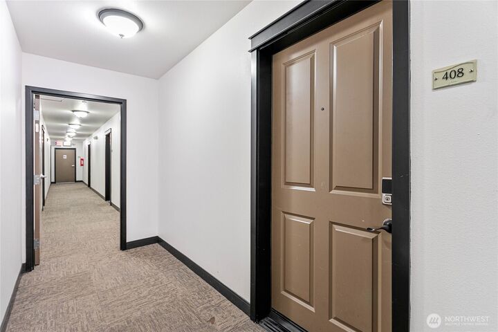 Property Photo:  700  32nd Street A408  WA 98225 