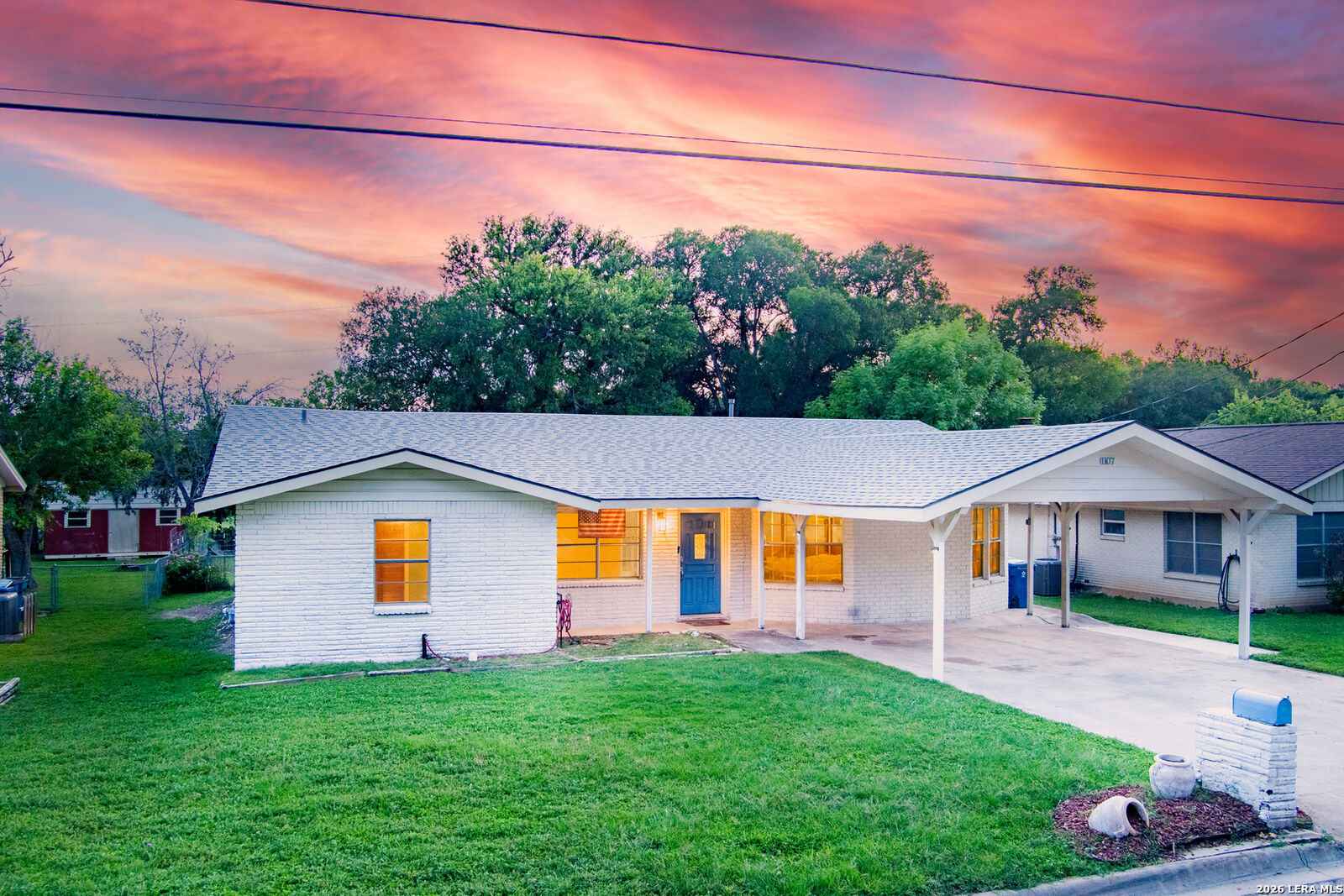 Property Photo: 1107 Donna Kay Dr. TX 78028