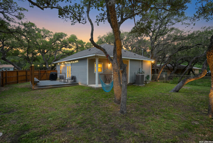 Property Photo:  1906 Picton Ln  TX 78382 