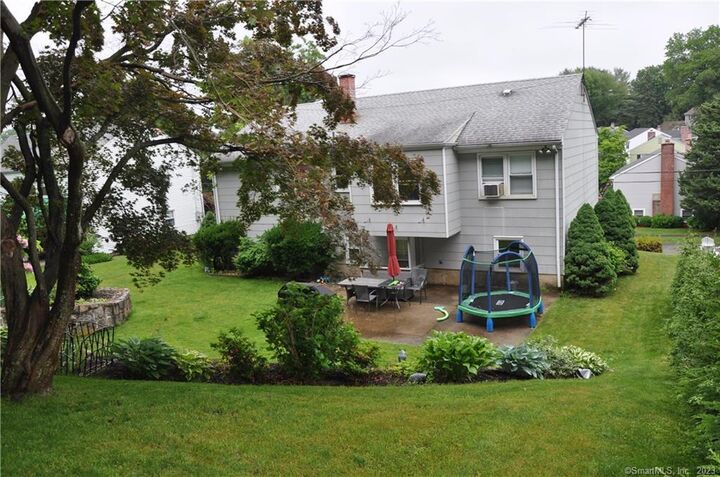 Property Photo:  22 Essex Road  CT 06831 