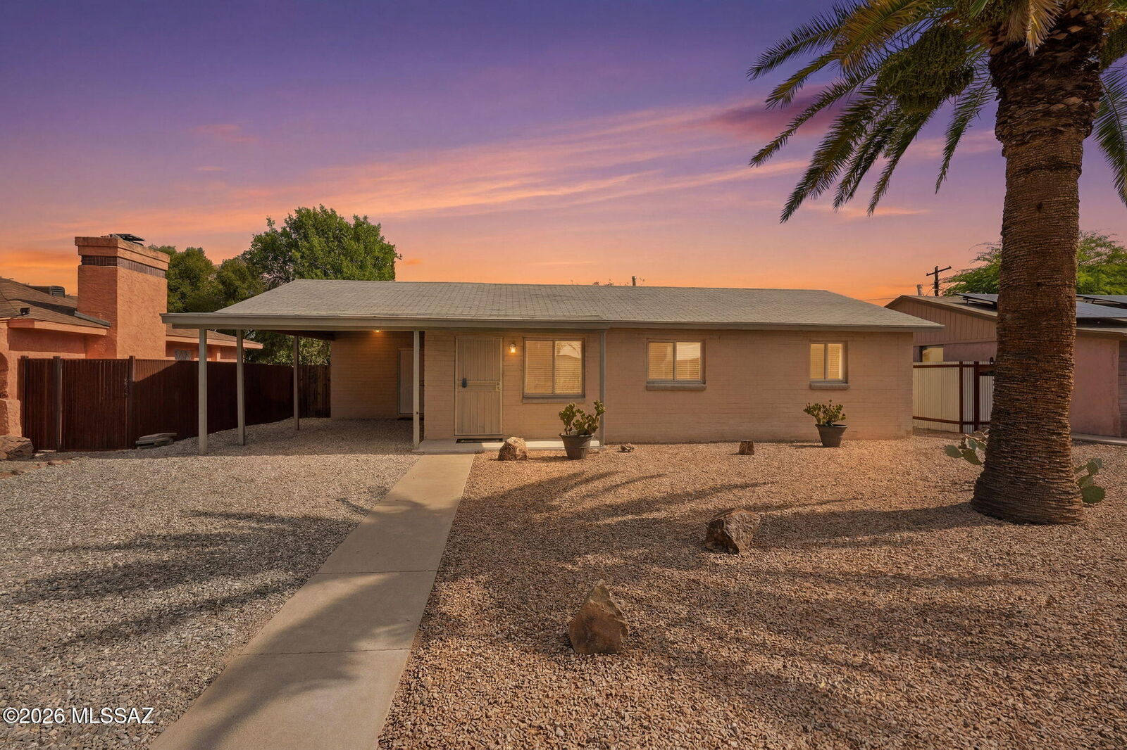 Property Photo: 2517 E Towner Street AZ 85716