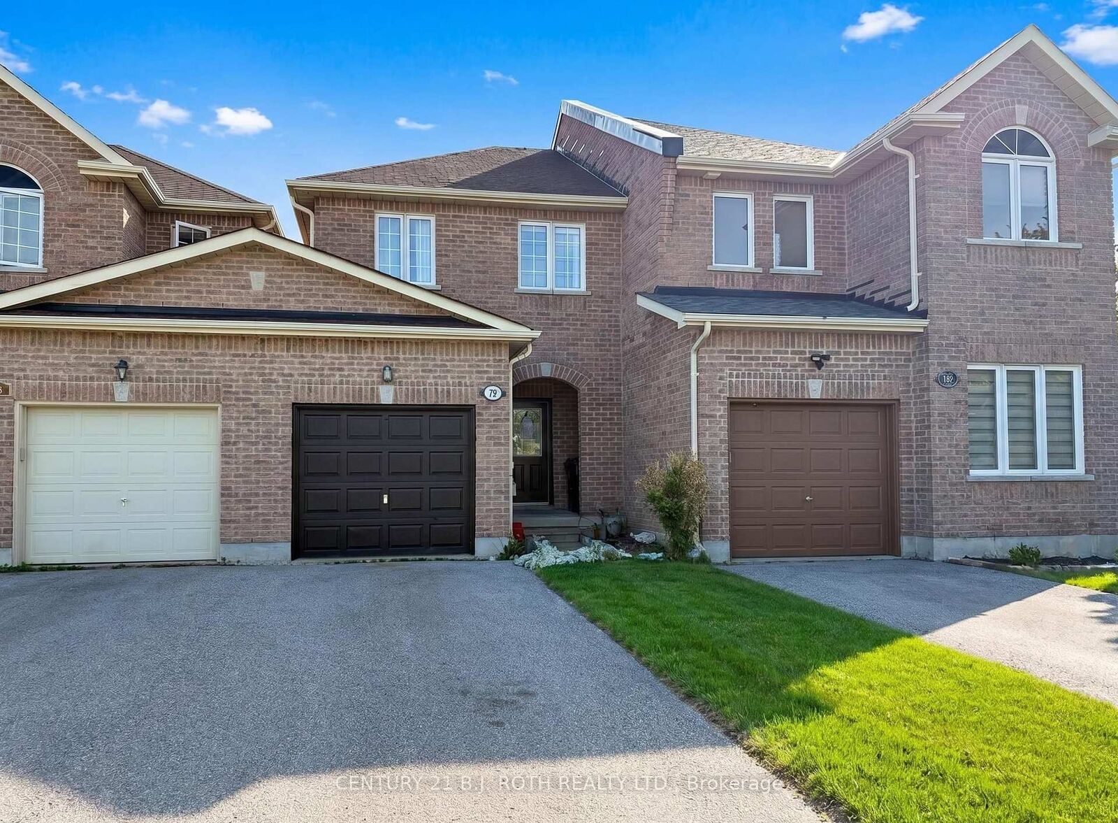 Property Photo:  120 Stanley Street  ON L4M 6V5 