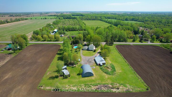 Property Photo:  912 Eadie Road  ON K4R 1E5 