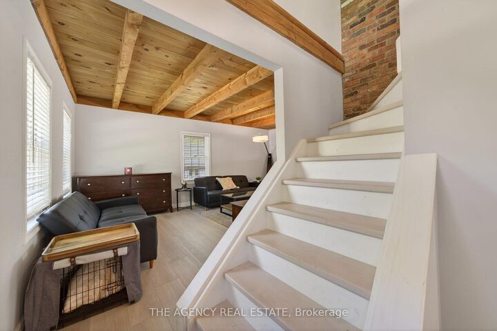 Property Photo:  7904 Katharine Crescent  ON N0M 2L0 
