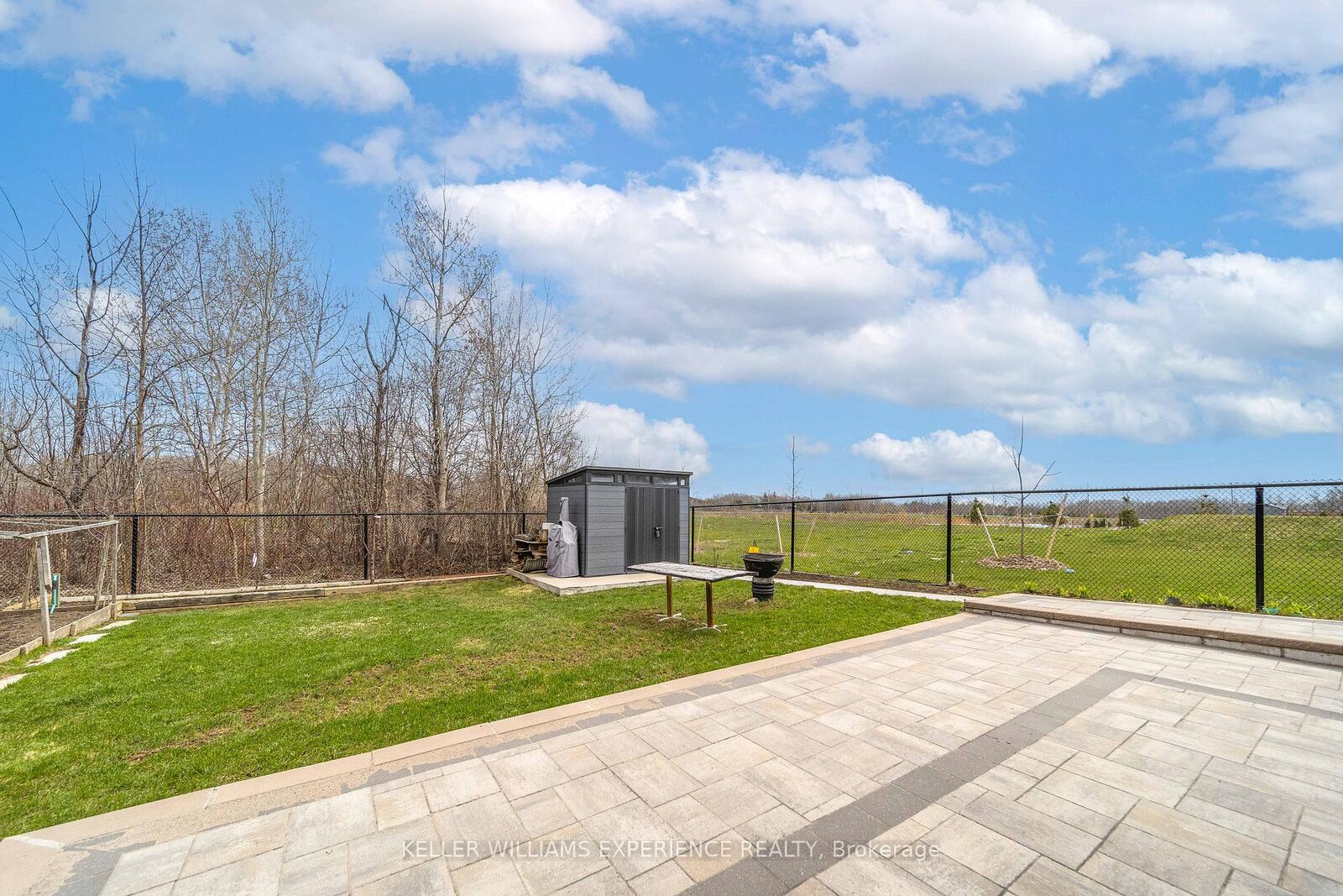 Property Photo: 1601 Emberton Way ON L9S 0N4