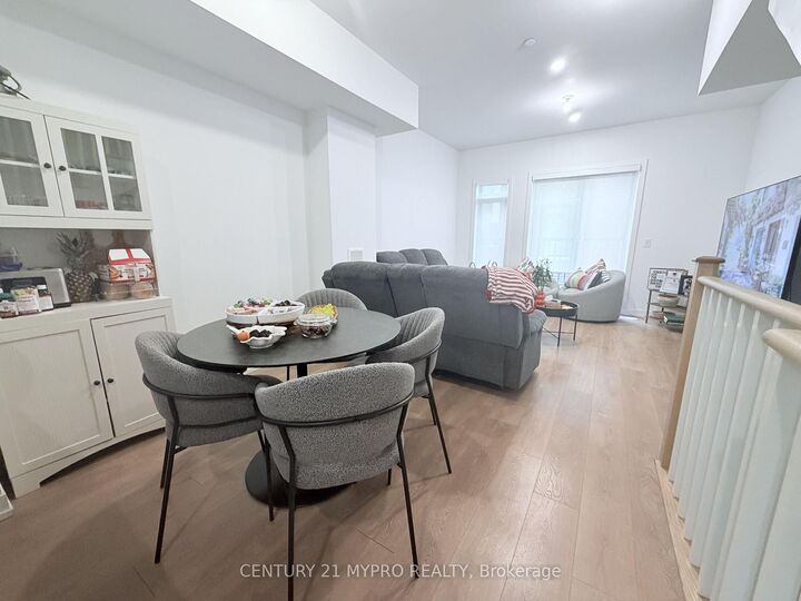 Property Photo:  3 Case Ootes Drive  ON M4A 0A9 