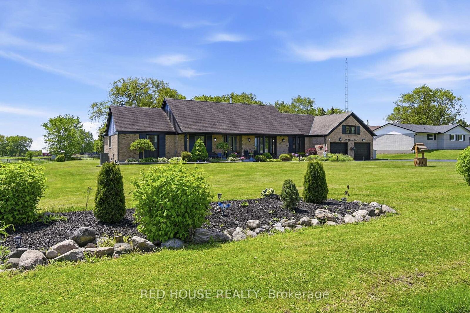 Property Photo: 875 Brawley Road W ON L0B 1A0