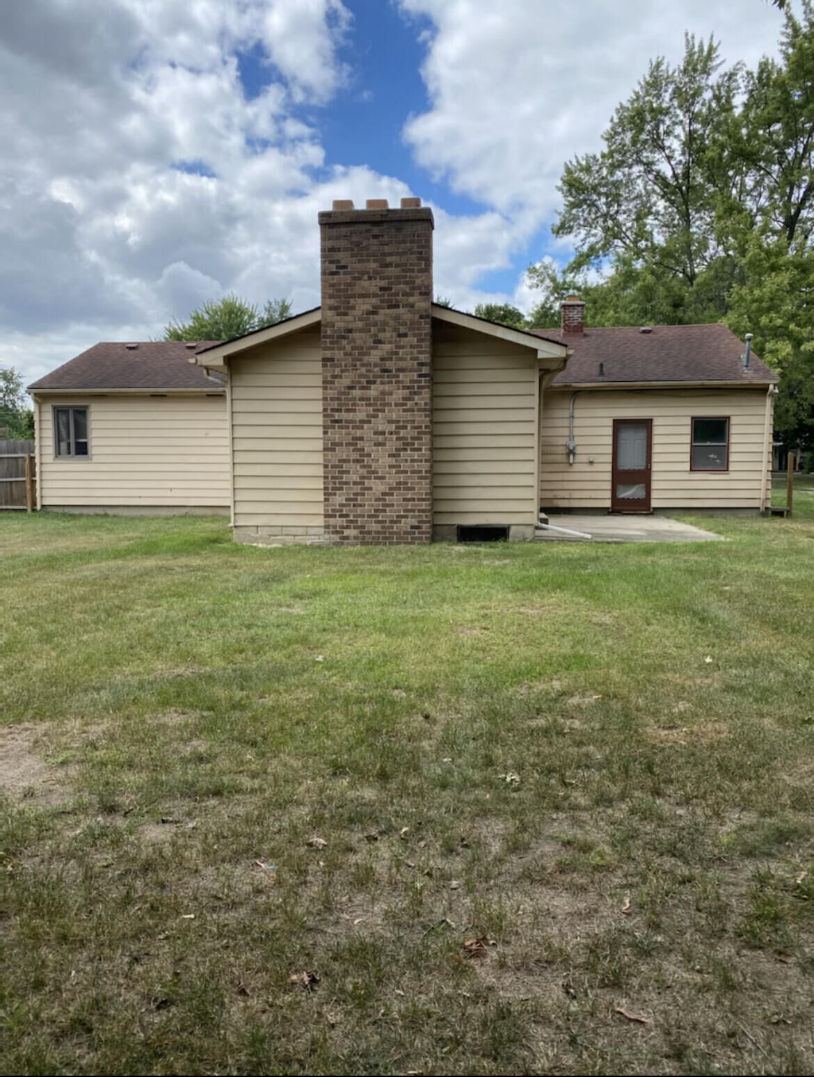 Property Photo:  2176 Cashin Street  MI 48509 