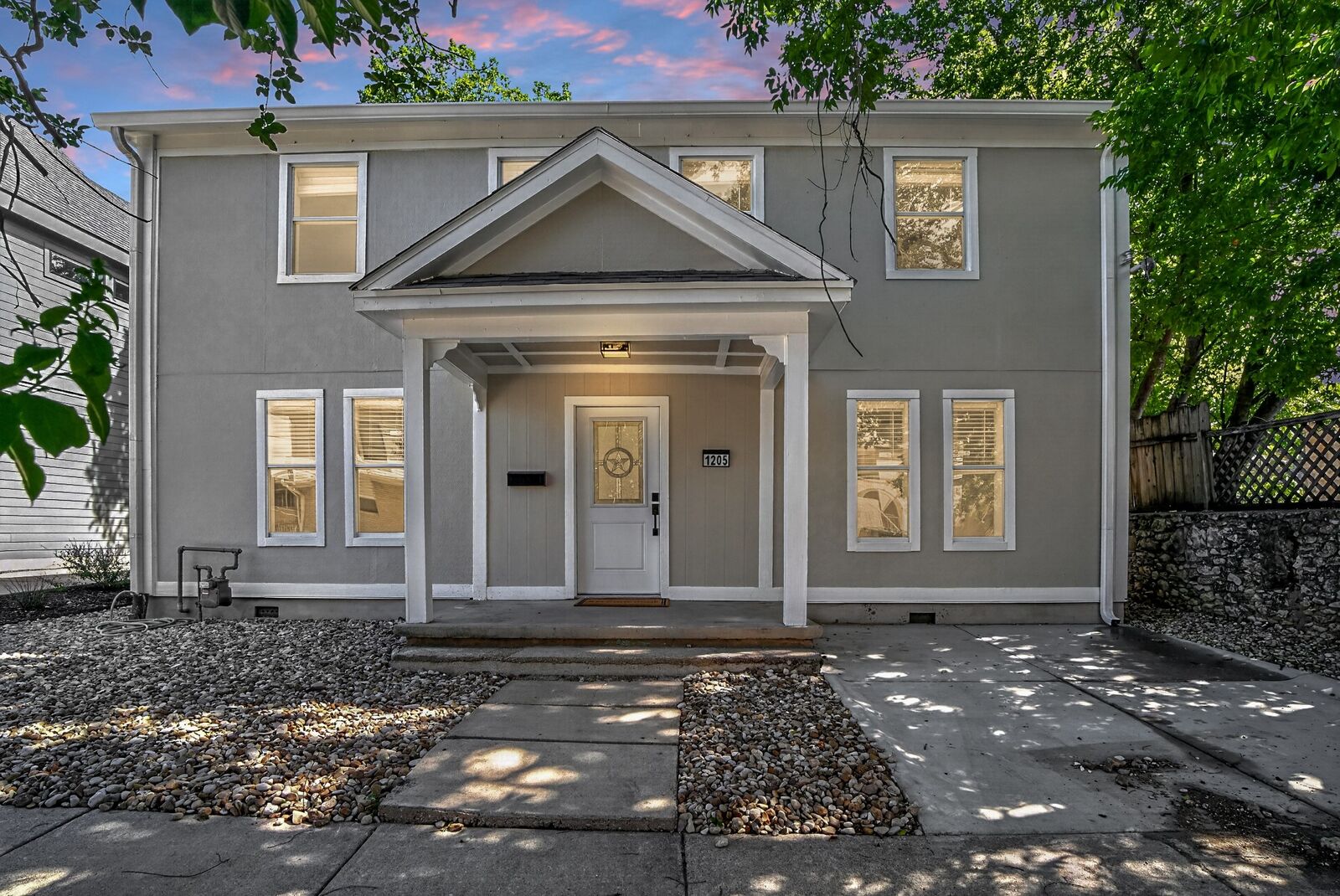 Property Photo:  1205 E 9th Street  TX 78702 