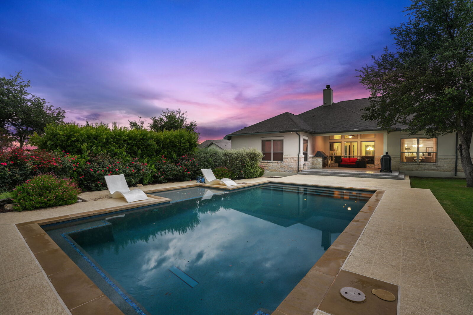 Property Photo: 408 Bold Sundown TX 78642