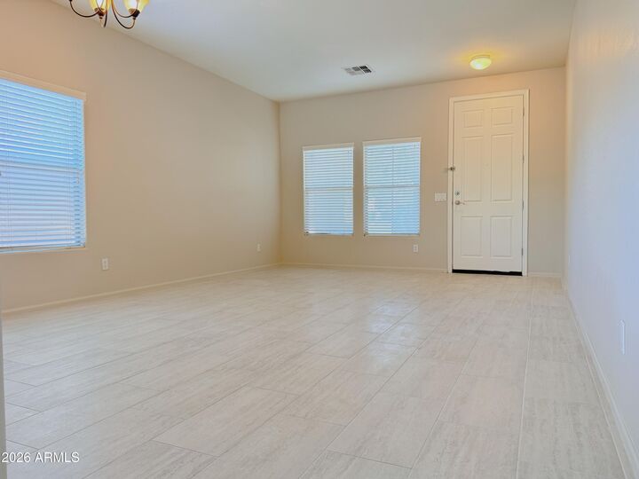 Property Photo: 1128 S Olympic Drive AZ 85296