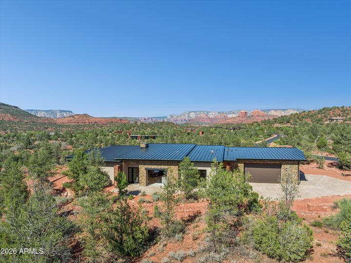 Property Photo:  10 Amber Cliffs Way  AZ 86336 