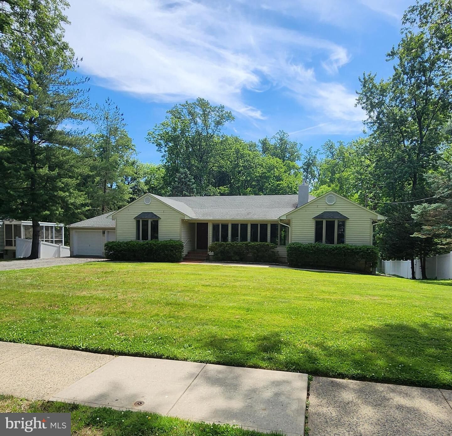 Property Photo:  61 Broadripple Drive  NJ 08540 