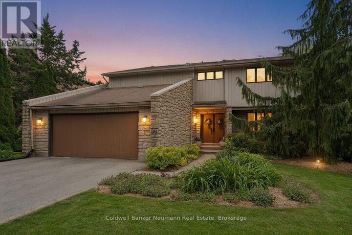 Property Photo:  69 Woodland Glen Drive  ON N1G 3S3 