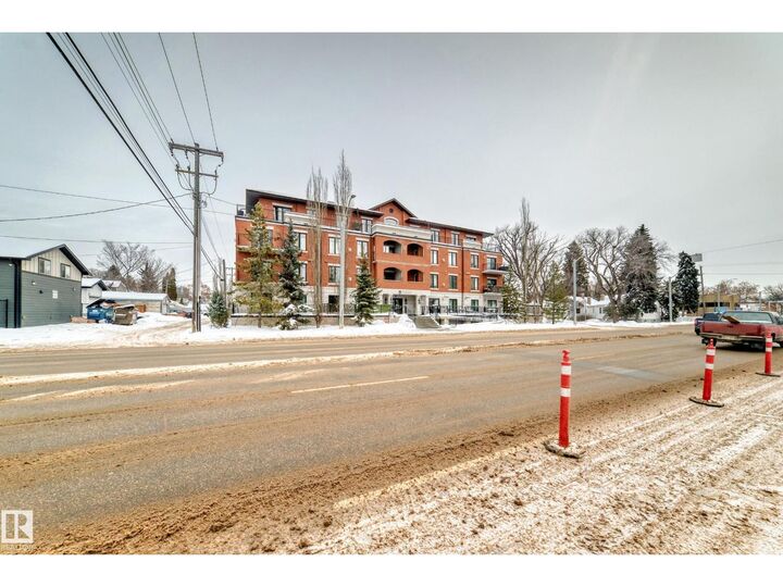 Property Photo: #103 7907 109 St NW AB T6G 1C7
