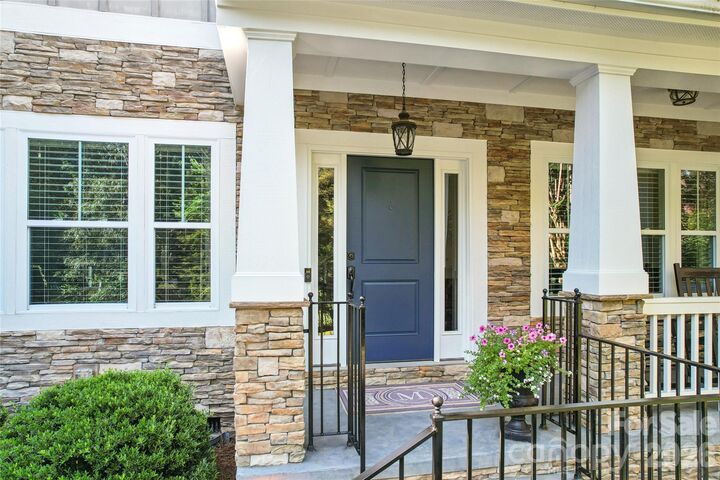 Property Photo:  1205 Crofton Drive  NC 28173 