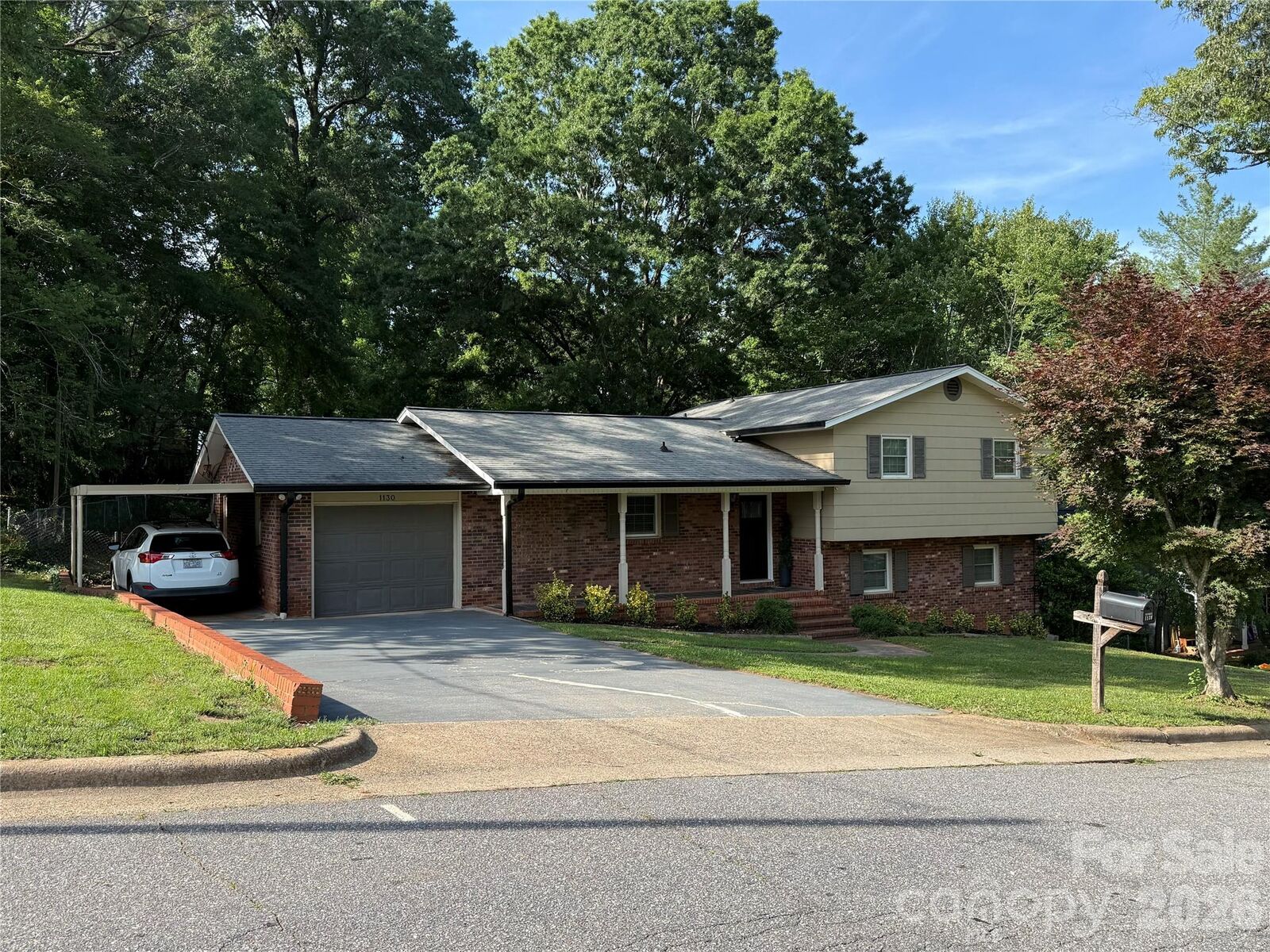 Property Photo:  1130 16th Avenue NW  NC 28601 