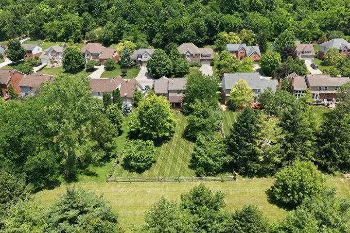 Property Photo: 8663 Rupp Farm Drive OH 45069