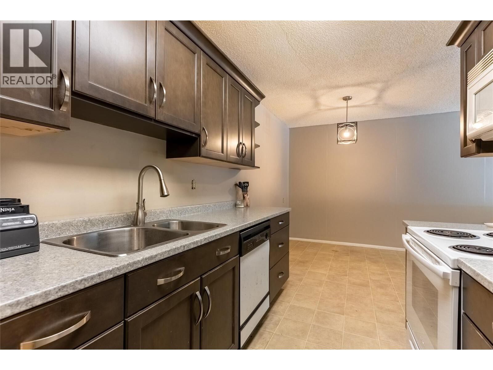Property Photo: 279 Alder Drive 101 BC V0K 1W0