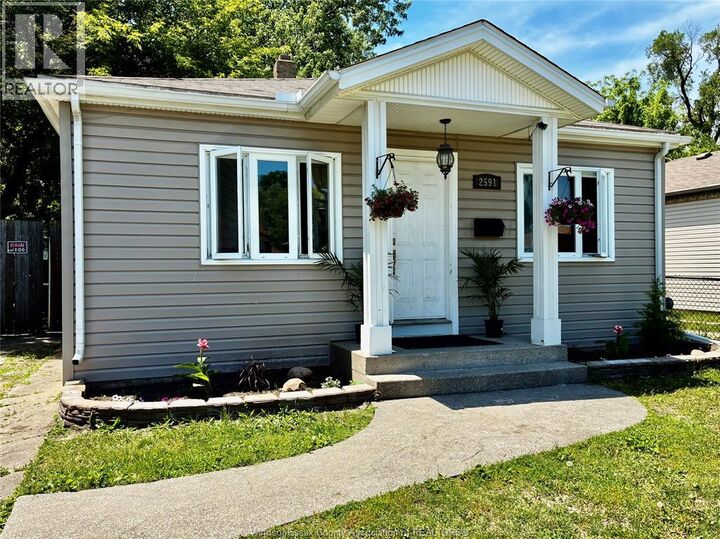 Property Photo:  2591 Meighen Road  ON N9A 2S6 