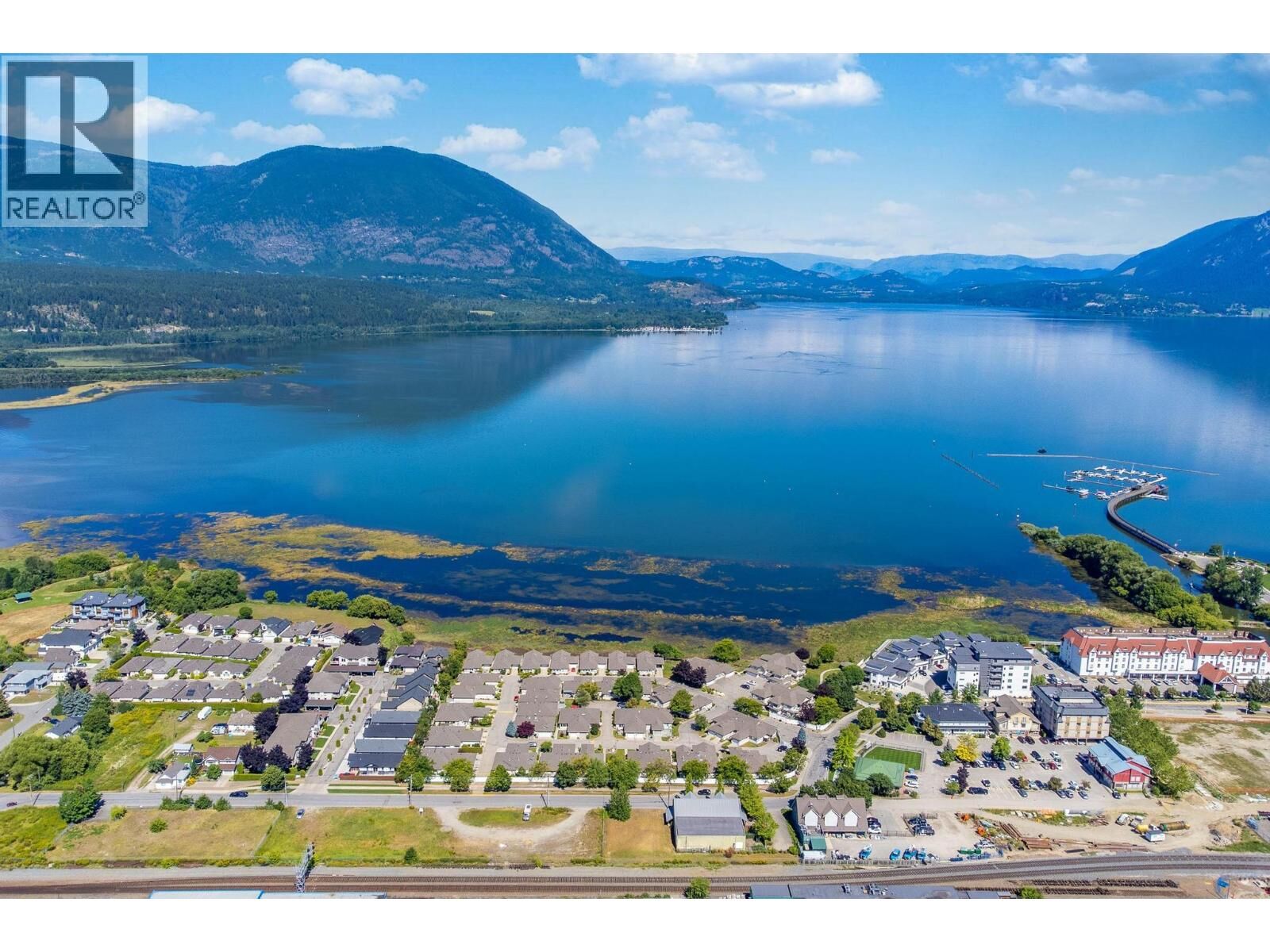 Property Photo:  111 Harbourfront Drive 2  BC V1E 1A3 