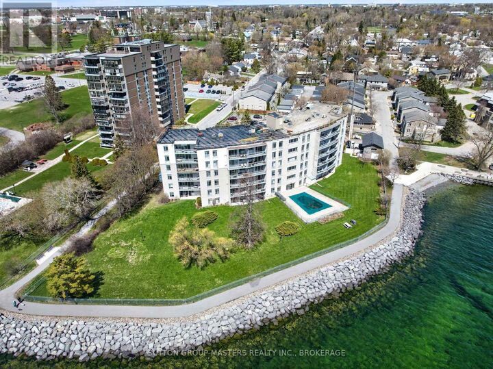 Property Photo:  1 Mowat Avenue 401  ON K7M 1J8 