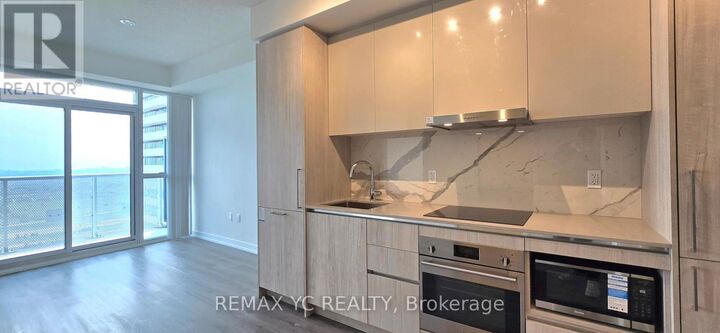 Property Photo:  225 Commerce Street 4303  ON L4K 5C3 