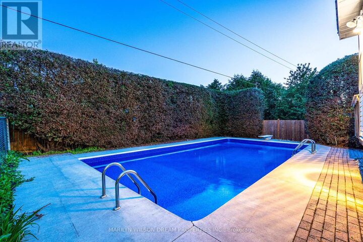 Property Photo:  20 Coolbrook Crescent  ON K0A 3P0 