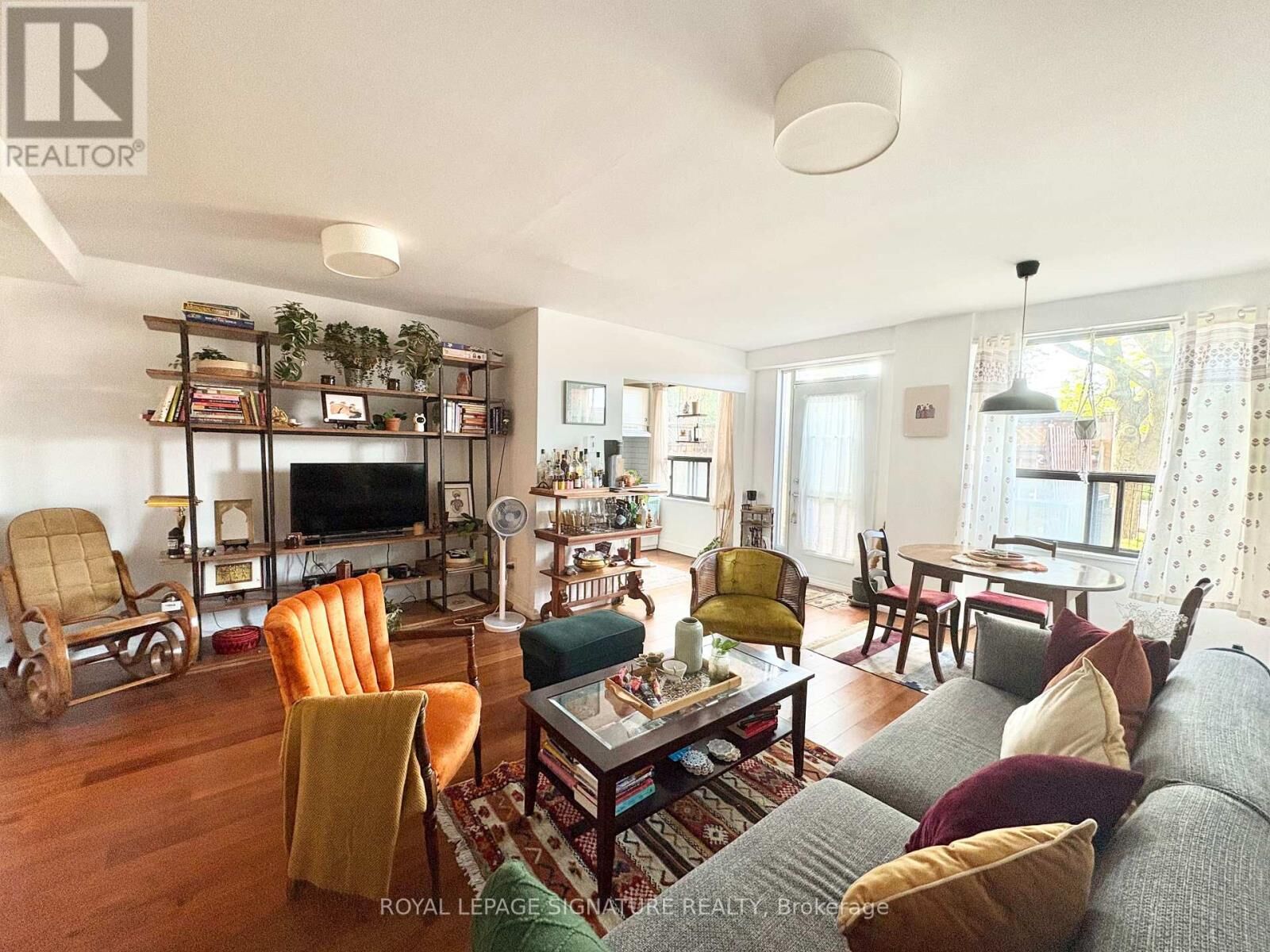 Property Photo:  740 Eglinton Avenue West 103  ON M5N 1C4 